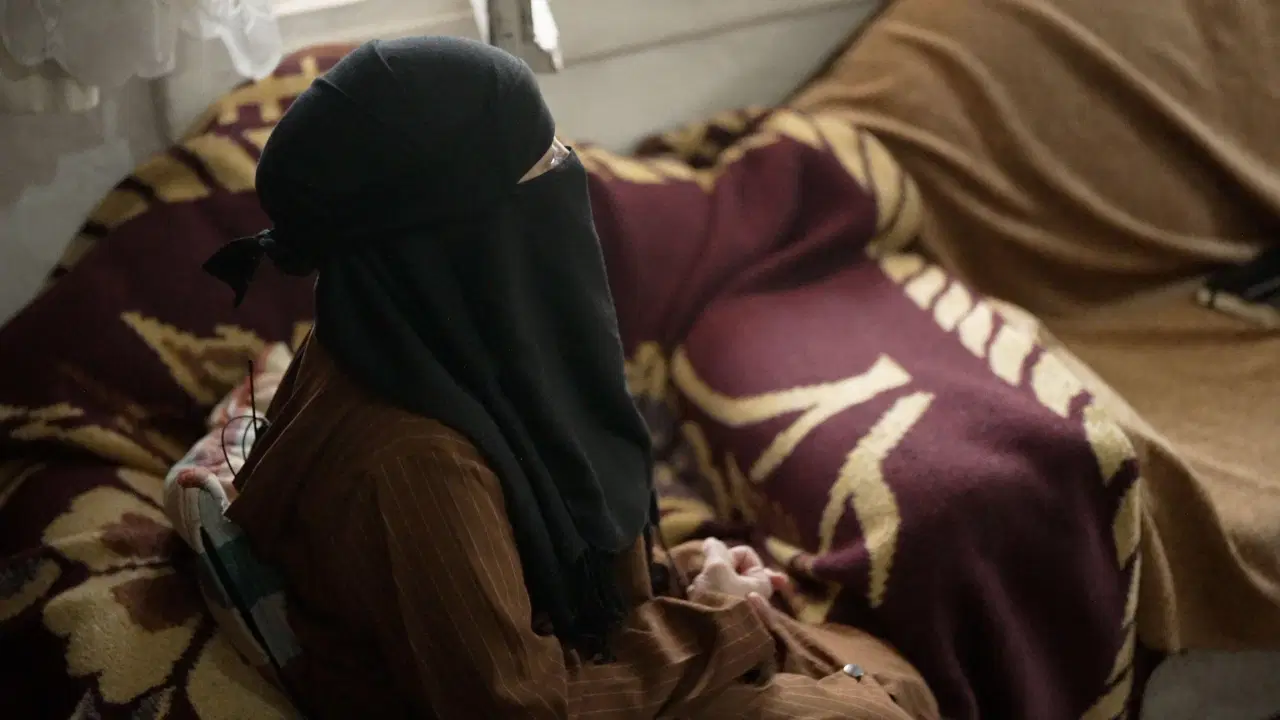 Sığınmacılara yardım ediyordu: Hayır mağazası sahibine 'cinsel taciz' suçlaması