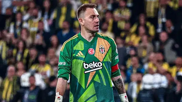 Mert Günok 10 yıl sonra eski takımına geri döndü!