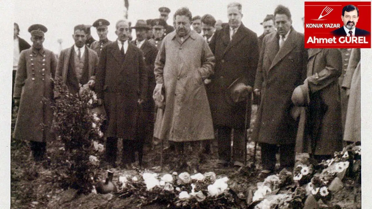 Şehitlerin cenaze töreni