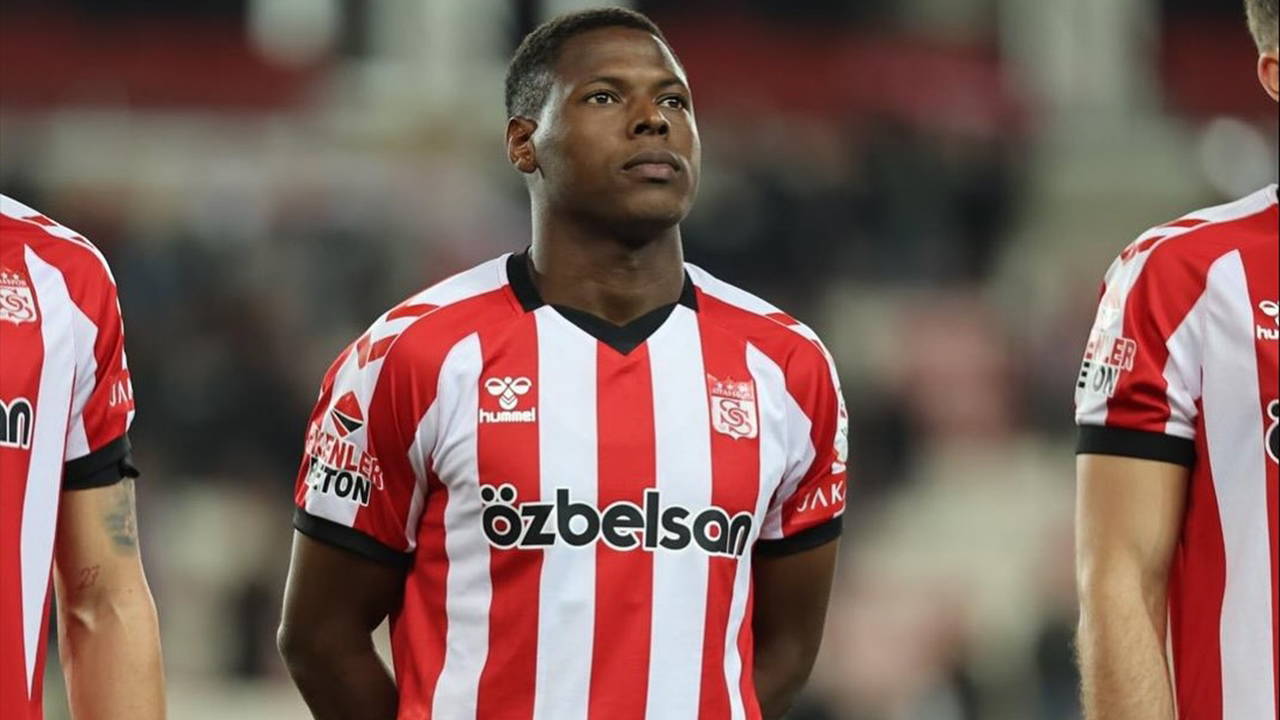 Tesisleri terk etmişti: Kulübe fesih yazısı yollamış!