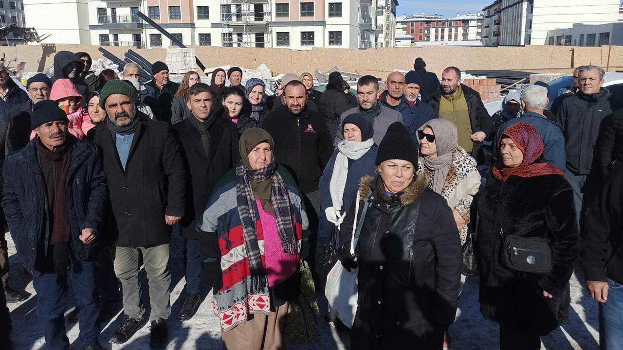 Deprem sonrası Malatya'da rezerv alanda 'konut' yetersizliği: '3 gün oturmamış adama mahalleden yer verdiler'