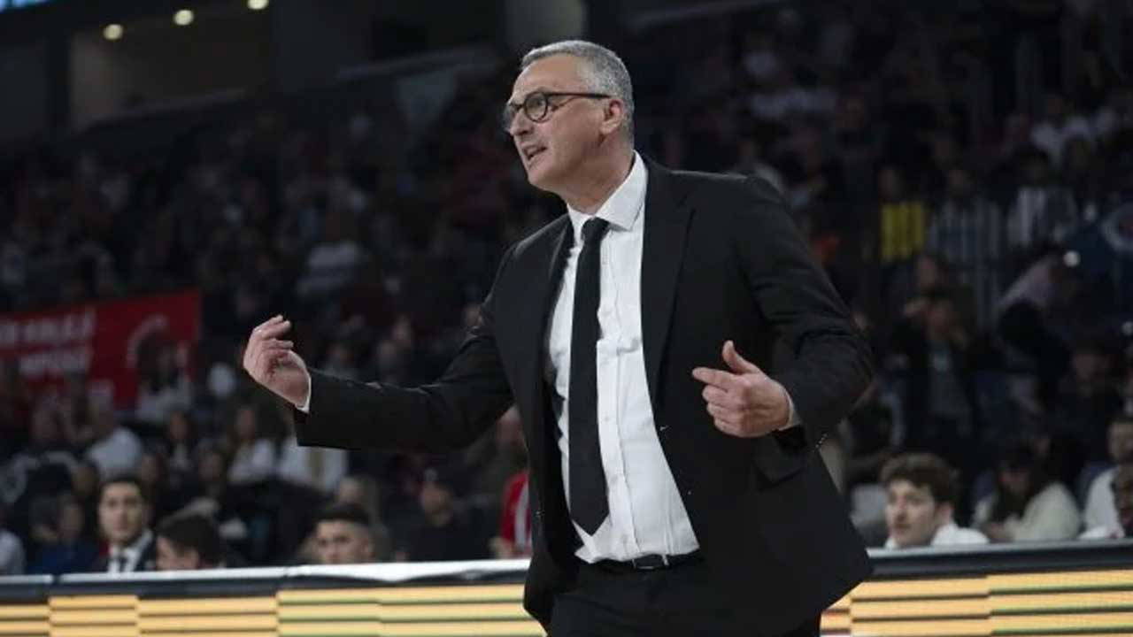 Bahçeşehir Koleji, Dejan Radonjic ile yollarını ayırdı