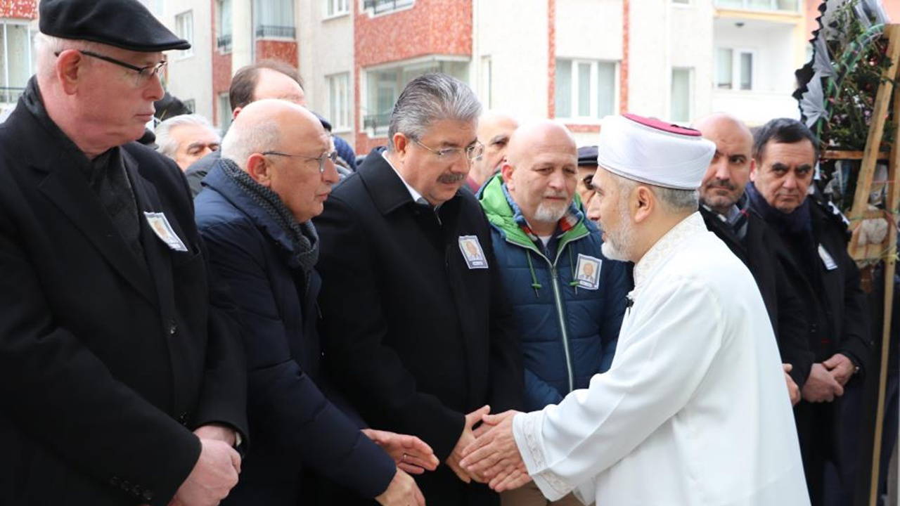 CHP milletvekili Utku Çakırözer'in acı günü: Babası son yolculuğuna uğurlandı