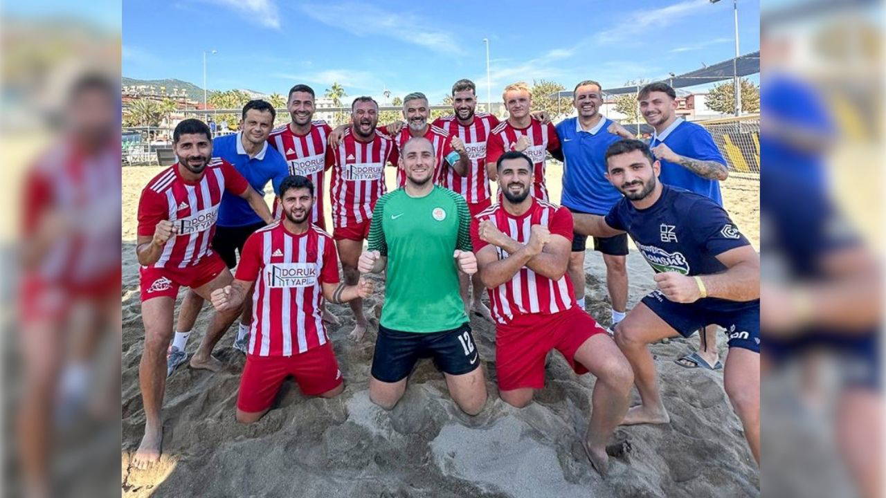 Çimhan Manavgat Belediyespor süper finallere farklı başladı