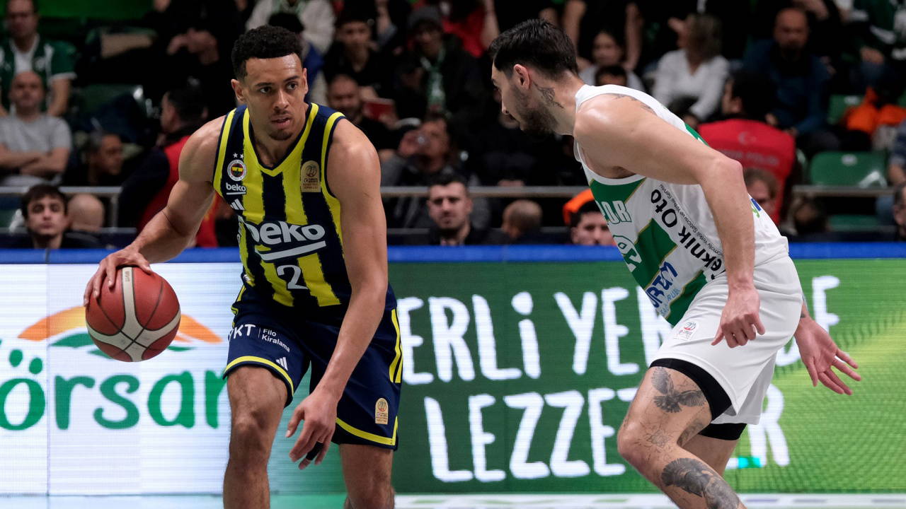 Fenerbahçe Beko, Bursaspor deplasmanında kayıp!