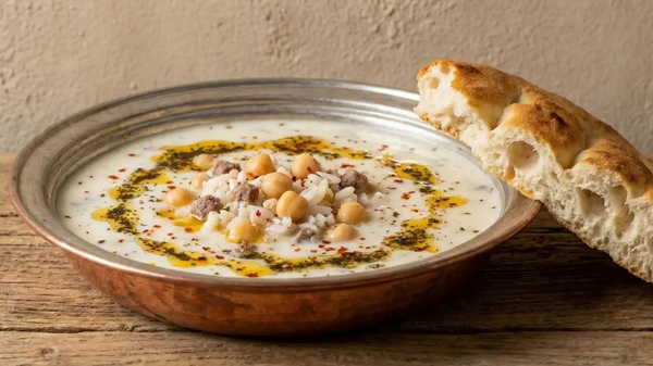 Güneydoğu mutfağının gözde lezzeti: Lebeniye çorbası tarifi