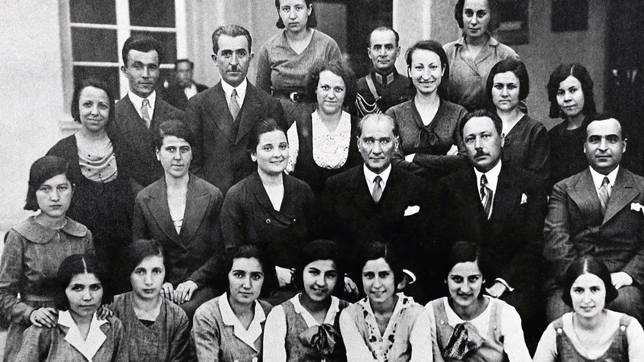 Ünlü fotoğraftaki o kız: 365 Meliha