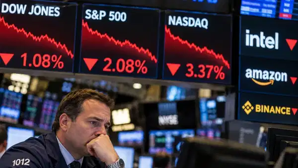 Wall Street'te teknoloji hisseleri sert düştü: Nasdaq üç ayın en düşük seviyesinde