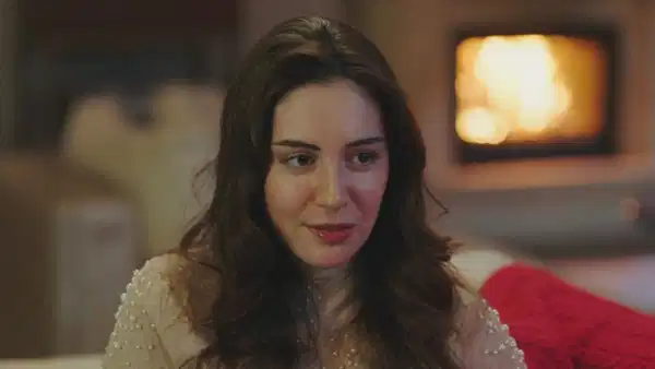 Kızılcık Şerbeti dizisinin Çimen'i Selin Türkmen diziden ayrılıyor mu? Selin Türkmen neden Kızılcık Şerbeti kadrosundan ayrılıyor?