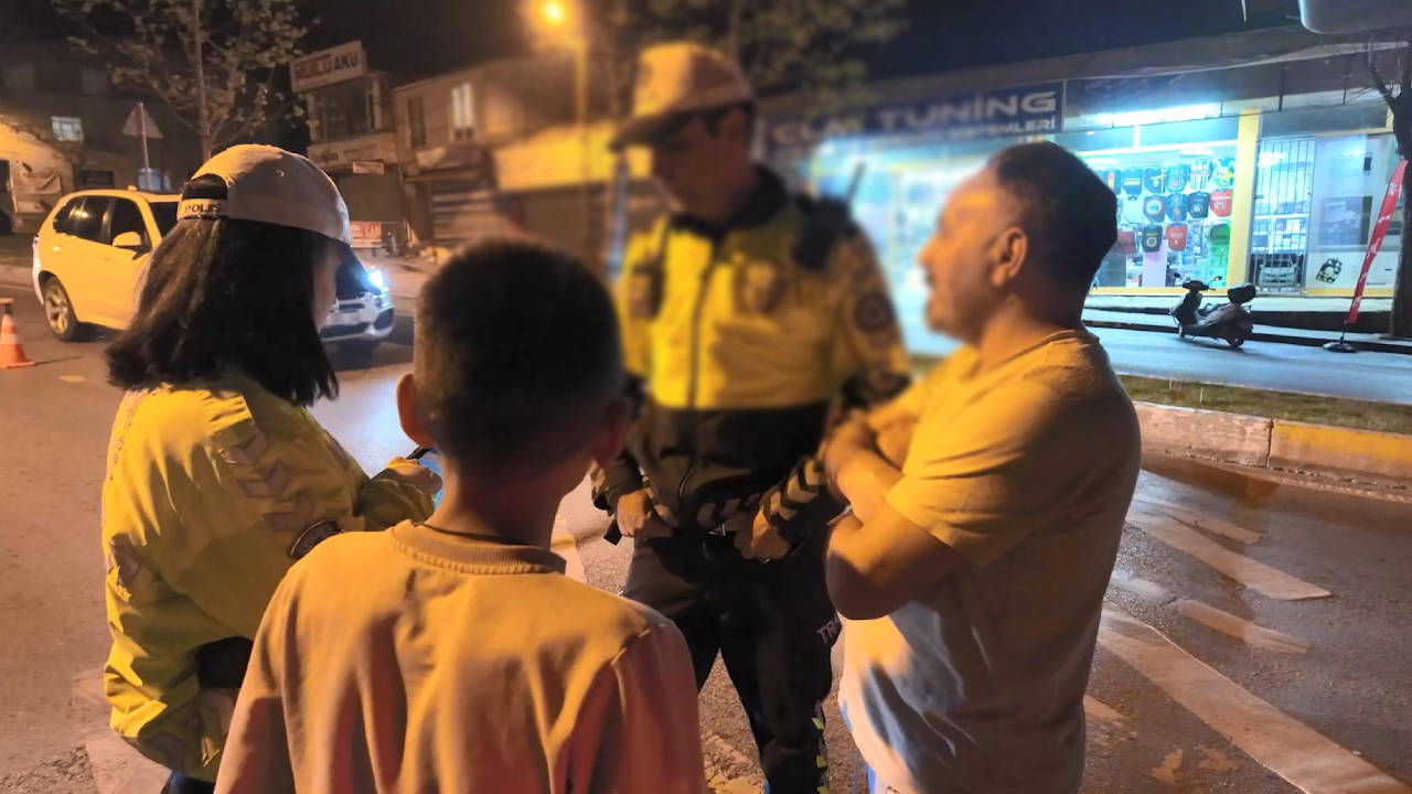 İstanbul'da 13 yaşındaki çocuk araç kullanırken yakalandı: Babasına 40 bin lira ceza kesildi