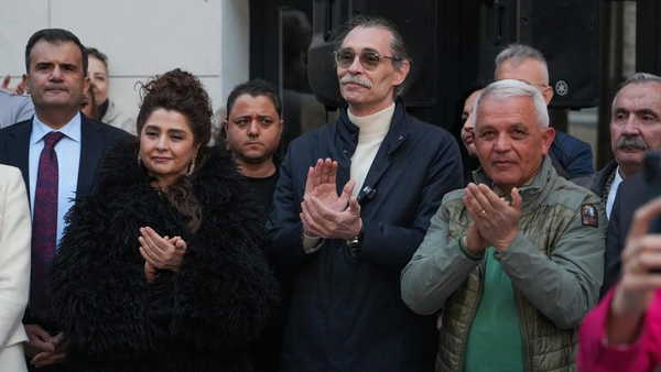 Yunus Emre Kültür Merkezi, kapılarını ‘Bir Halk Düşmanı’ oyunu ile açtı