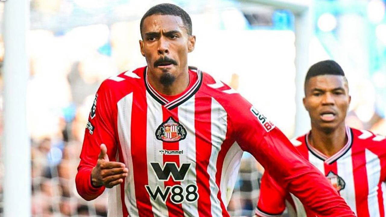 Chelsea'ye evinde Sunderland şoku! 