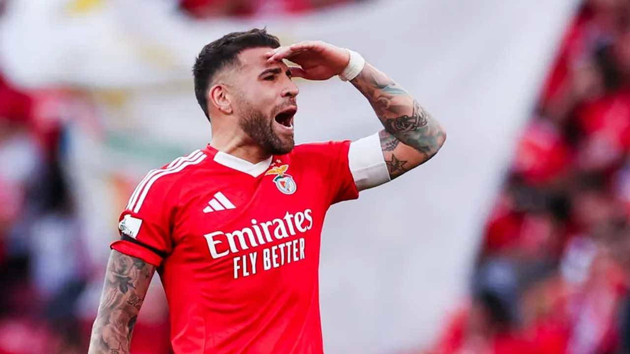 Benfica'da Otamendi ile 1 yıl daha