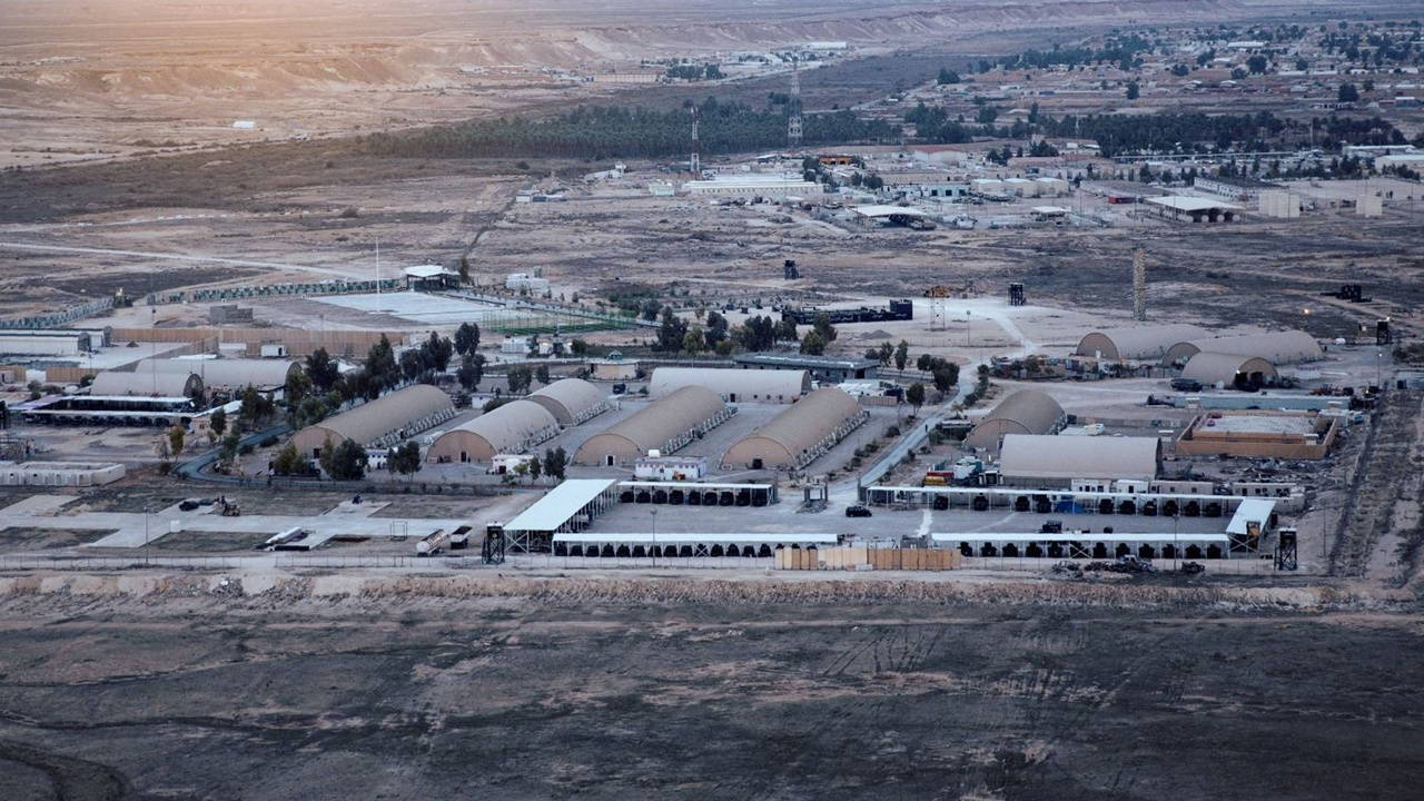 Irak basını: Bağdat Havalimanı yakınlarındaki ABD üssüne İHA saldırısı!