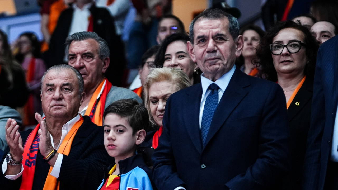 Dursun Özbek'ten şampiyonluk sonrası açıklama: 'Galatasaray için kupa mevsimi başladı'