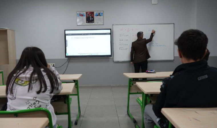 Adıyaman Belediyesi’nden gençlere LGS desteği