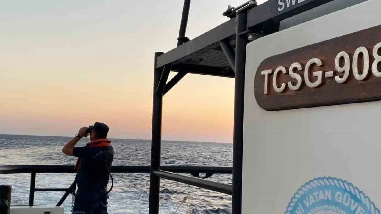 Bozcaada’da zıpkınla balık avlayan kişi kayboldu: Arama çalışması başlatıldı