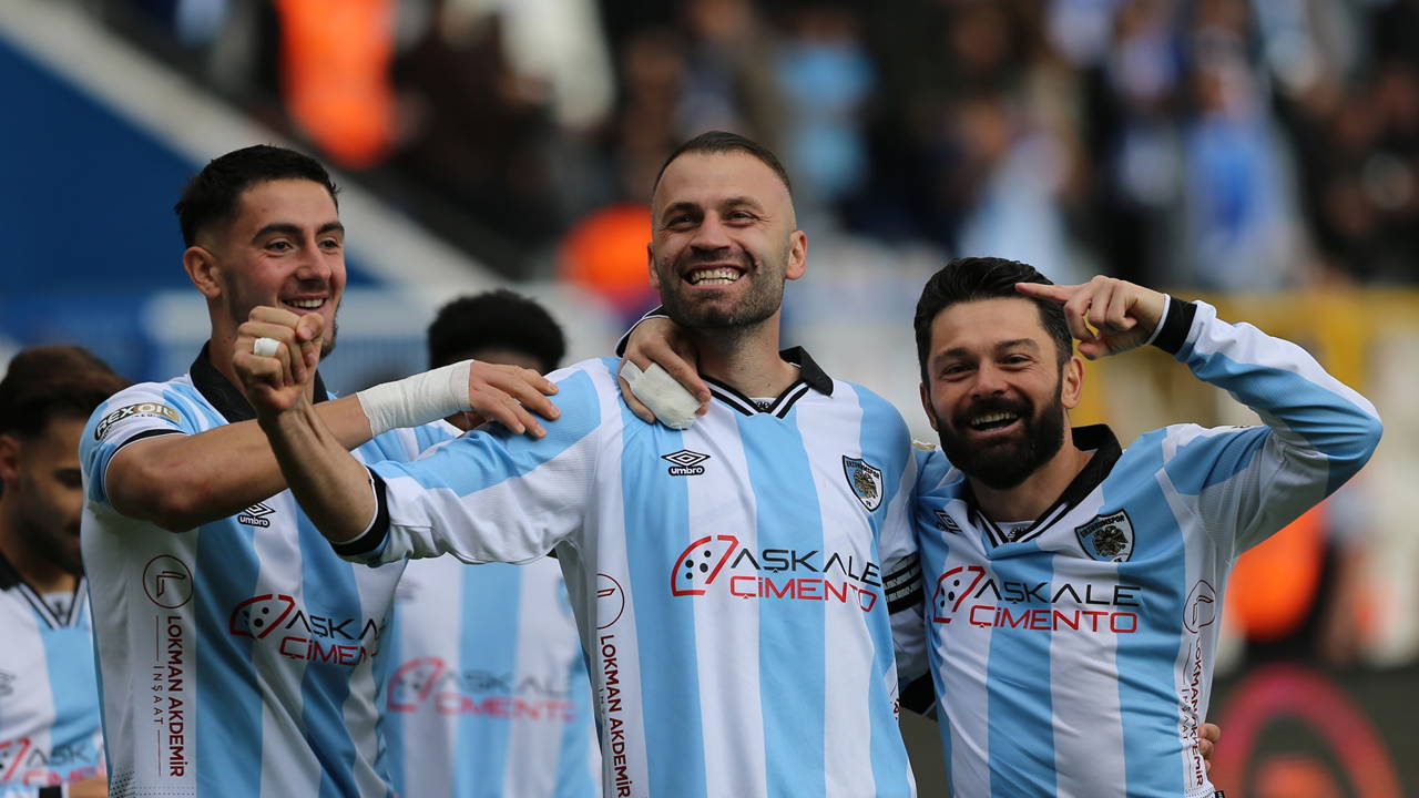 Erzurumspor FK'nın Güçليبilir Zaferi: Eyüpspor'u Yendi!