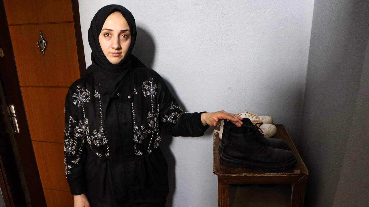 Ayakkabılığa bırakılan anahtarla eve girip altınları çaldılar