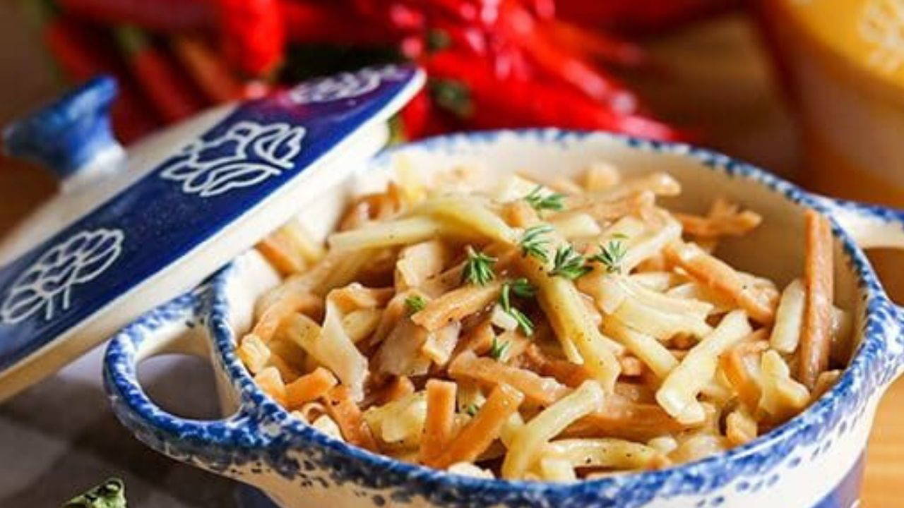 Anadolu'nun sade lezzeti: Tereyağlı erişte tarifi