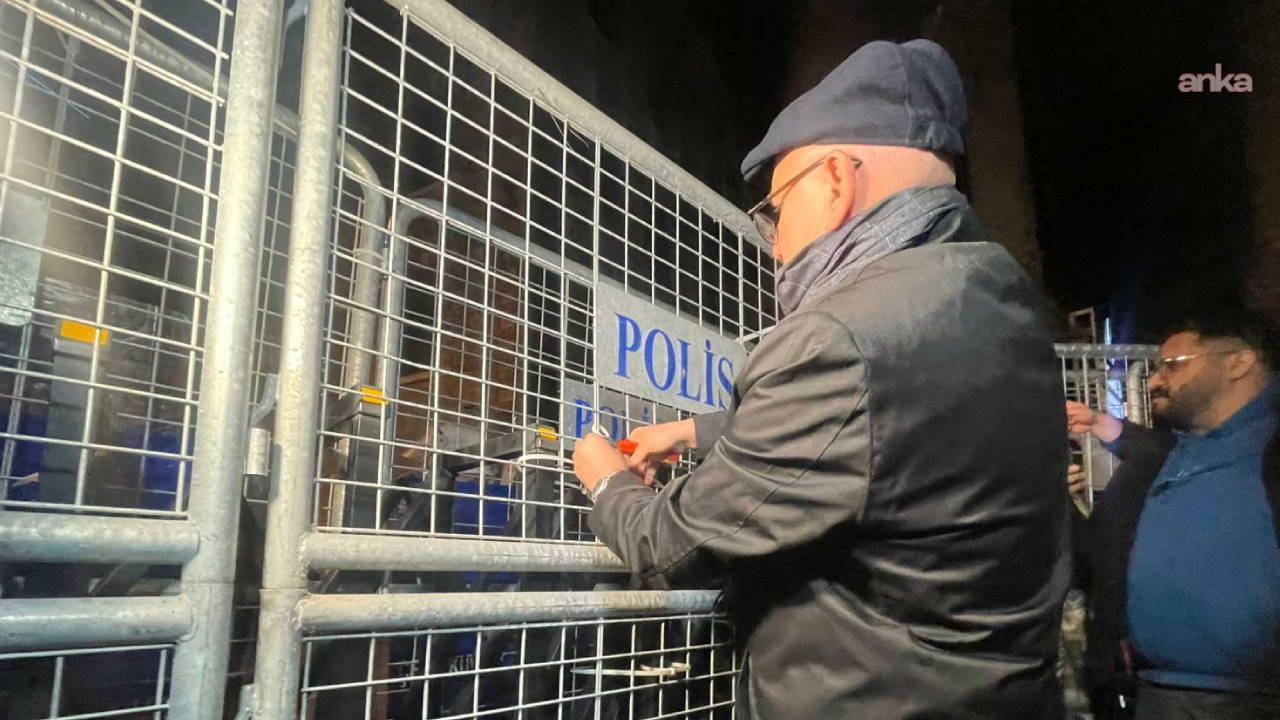 CHP’li Tanal, Meslek Fabrikası'nda Zorbalığa Karşı Nöbet Tutuyor mu?