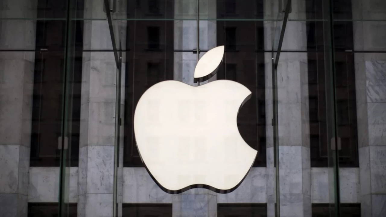 Apple, yaklaşık 200 çalışanını kovdu: Sebebi ortaya çıktı